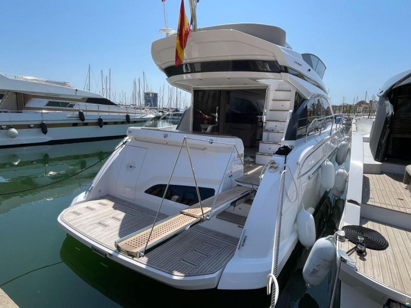 Azimut Fly 53