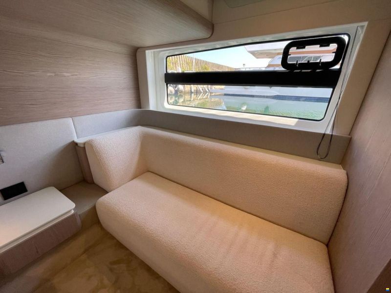 Azimut Fly 53