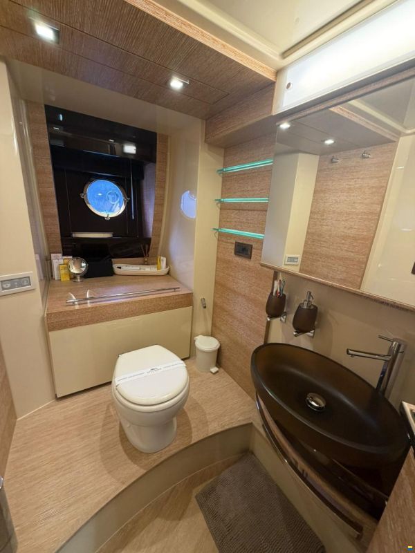 Azimut 60 FLY - 2015