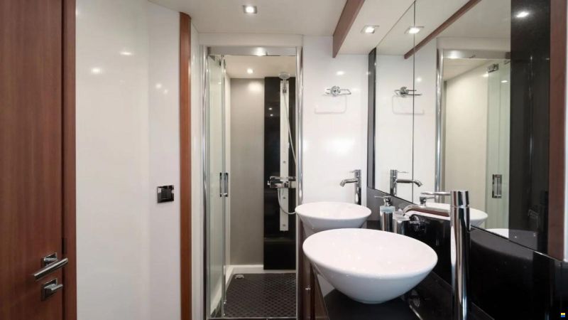 Sunseeker Manhattan 73