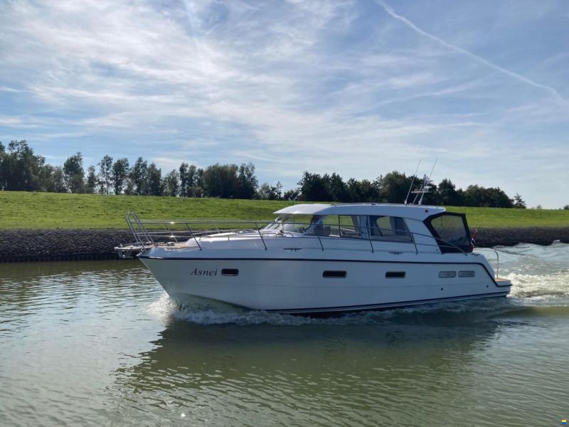 Saga 385