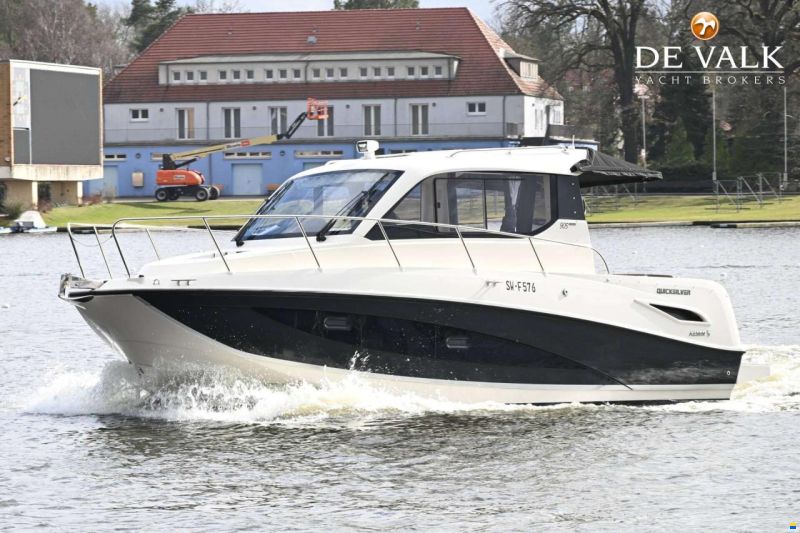 Quicksilver Activ 905 Weekend