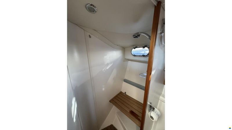 Nimbus 380 COMMANDER