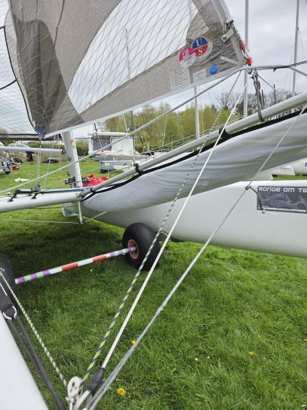 F18 Capricorn AHPC Goodall Cat