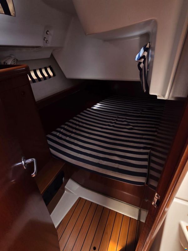 Beneteau Oceanis Clipper 393