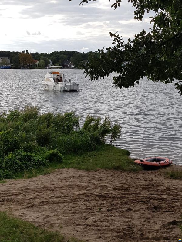 Chris Craft 31 Commander Sport