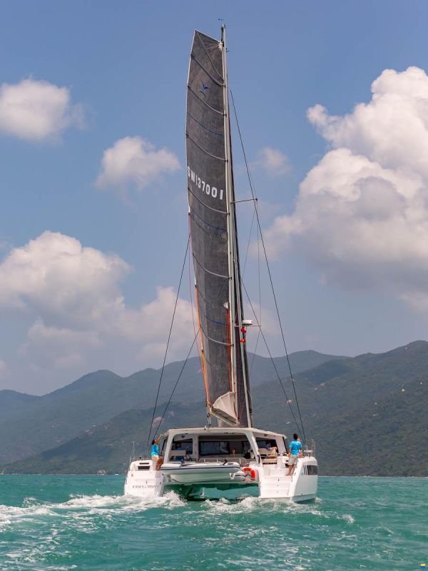Seawind 1370