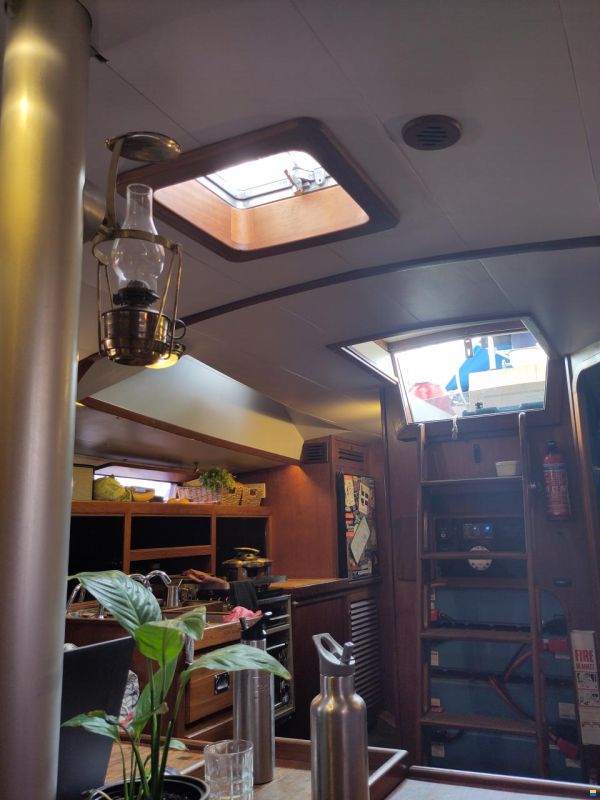 Oyster Mariner 35 Ketch
