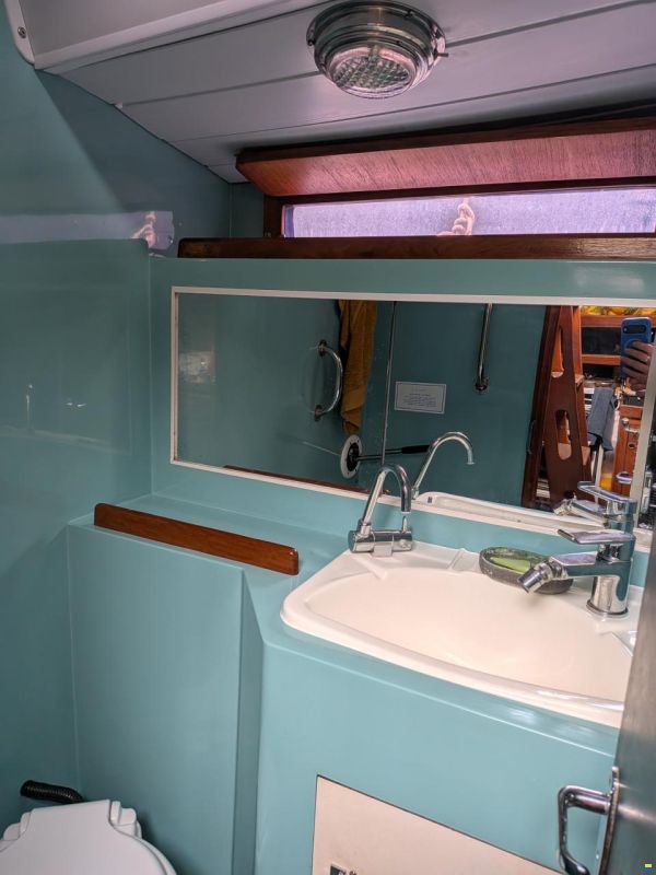 Oyster Mariner 35 Ketch