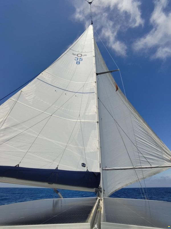 Oyster Mariner 35 Ketch
