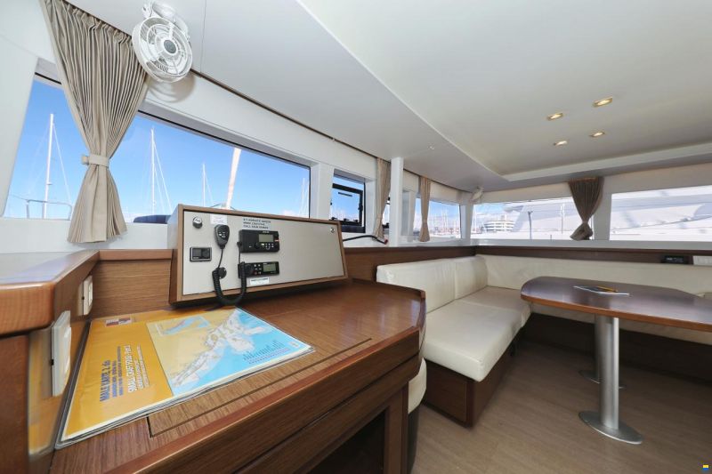 Lagoon 450S