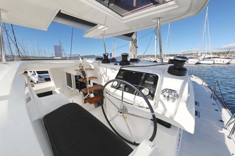 Lagoon 450S