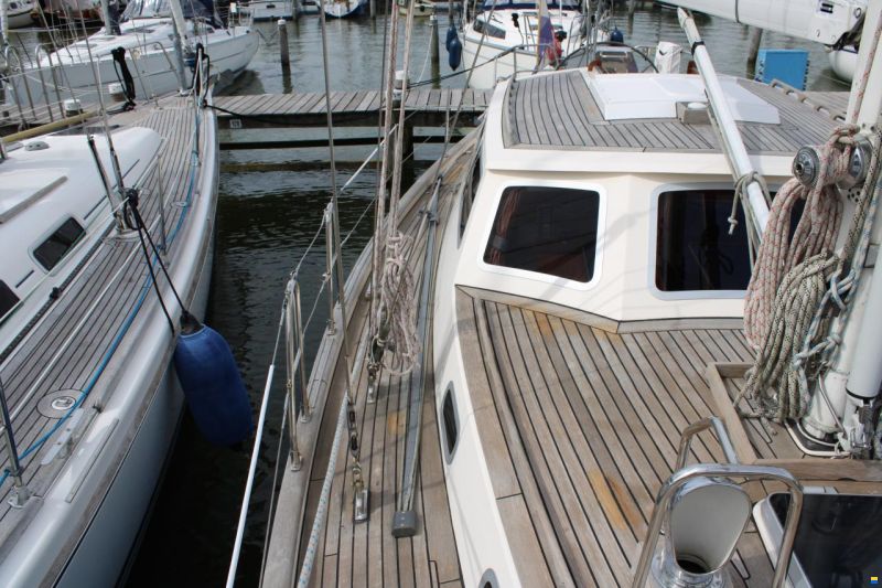 Victoire 1270 Decksaloon