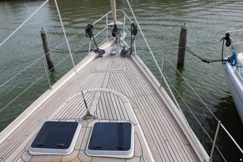 Victoire 1270 Decksaloon