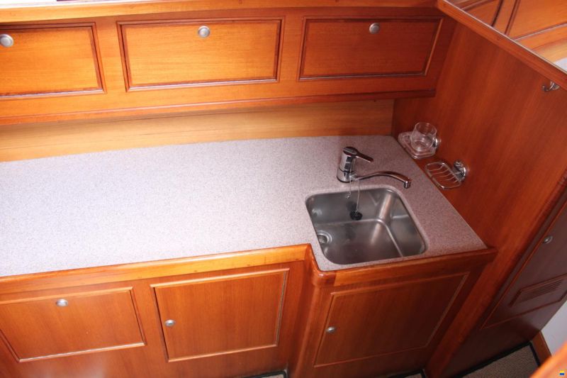Victoire 1270 Decksaloon