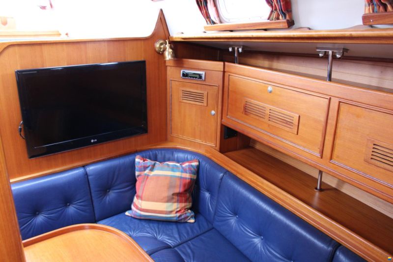 Victoire 1270 Decksaloon