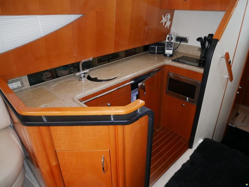 Fairline Phantom 46
