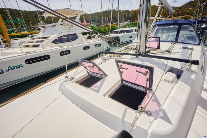 Beneteau Oceanis 48
