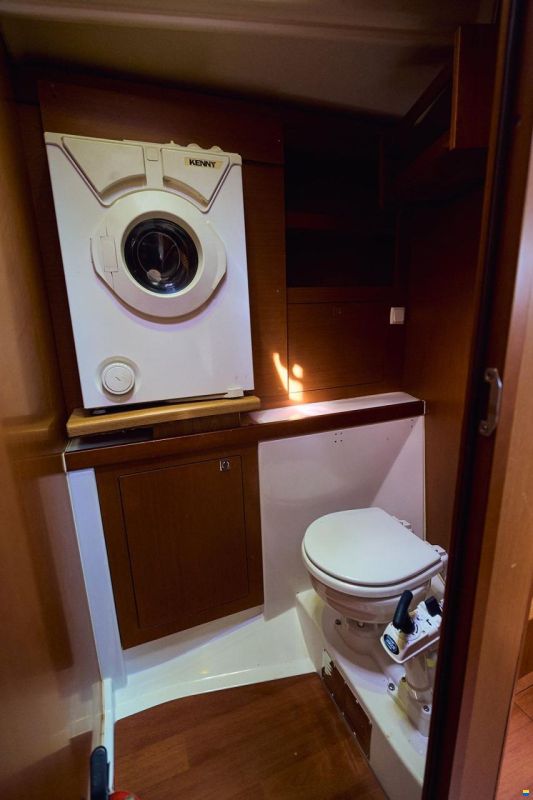 Beneteau Oceanis 48