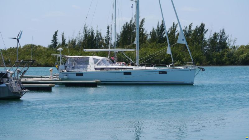 Beneteau Oceanis 48