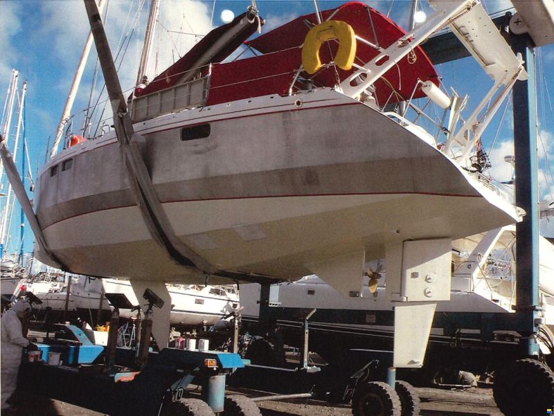 Alubat Ovni 395