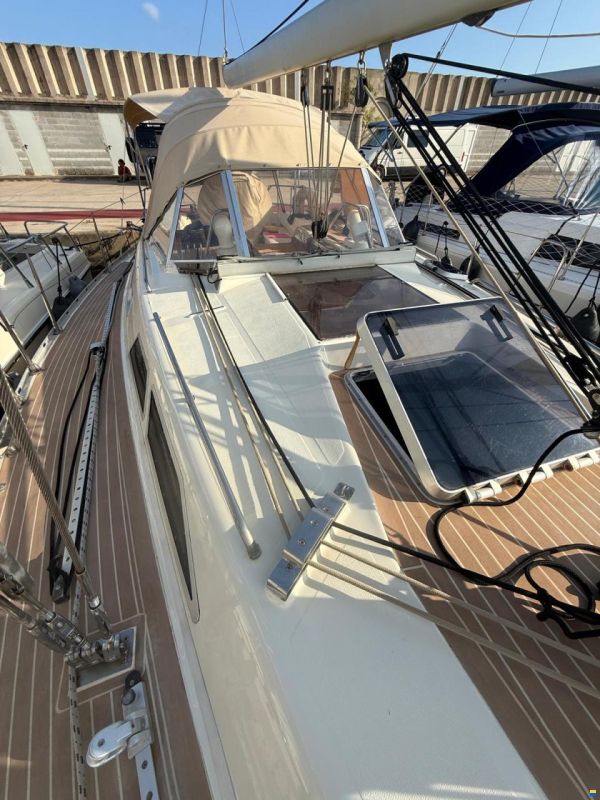 Bavaria Lagoon 390