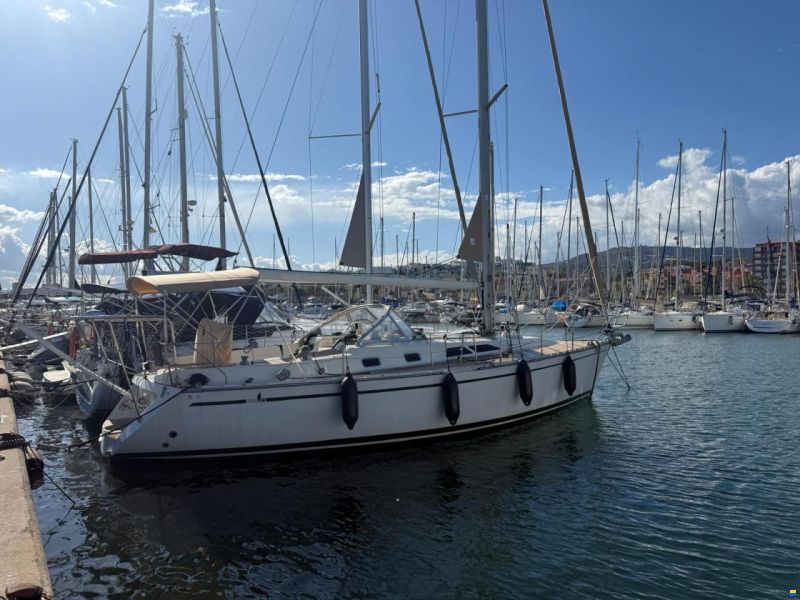Bavaria Lagoon 390