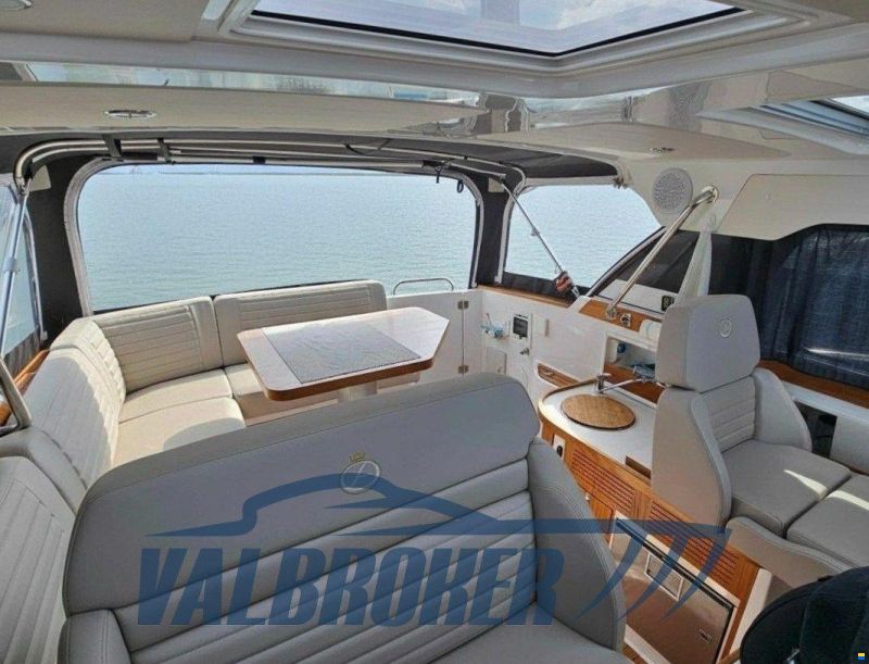 Aquador 28 HT