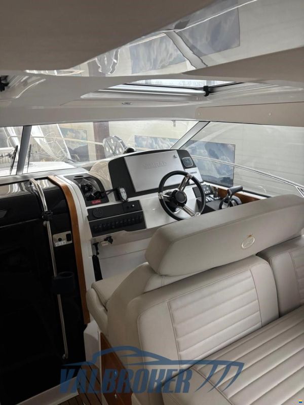 Aquador 28 HT