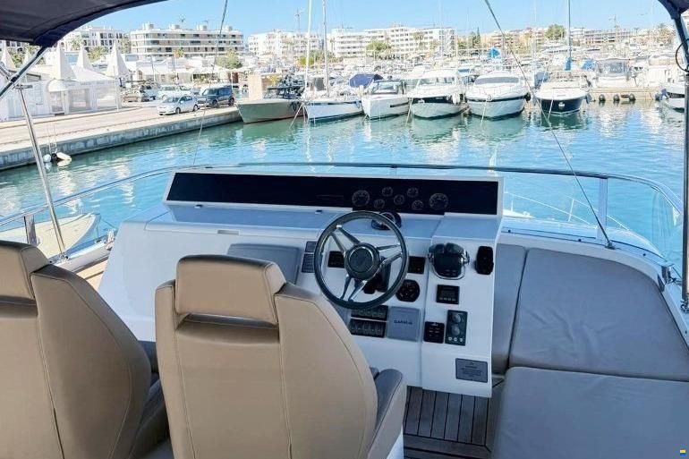 Fairline Squadron 58