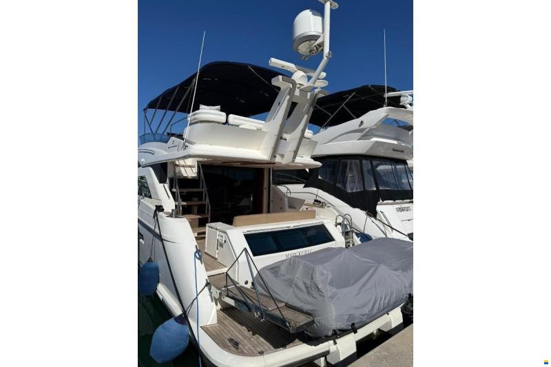 Fairline Squadron 58