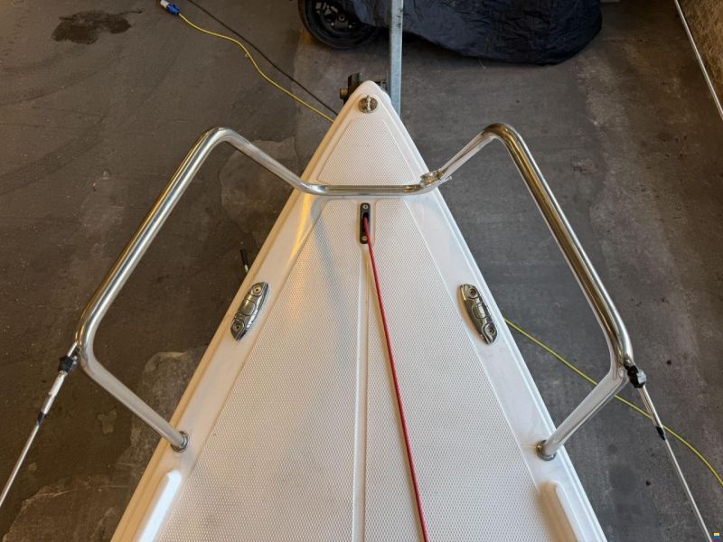 Beneteau First 24