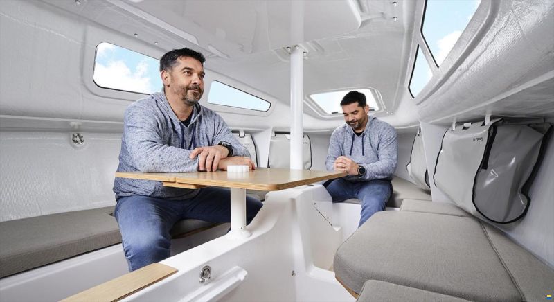 Beneteau First 24