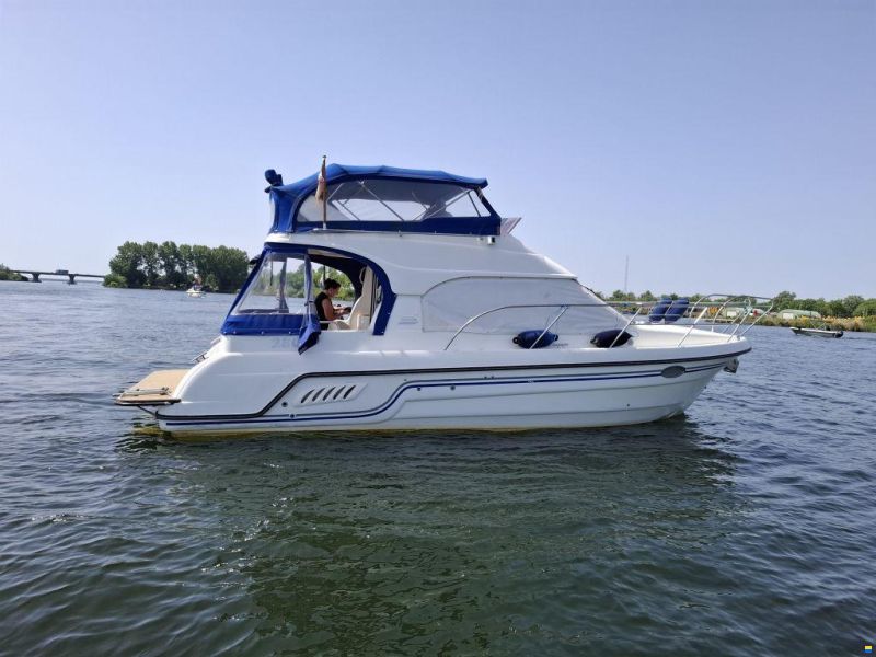 Sportcruiser Galeon Flybridge 280