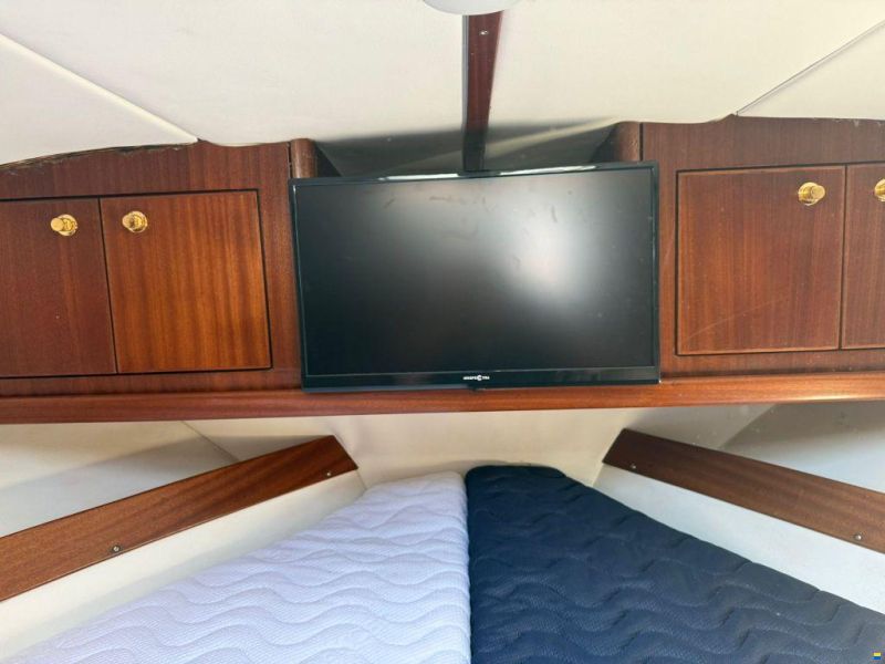 Sportcruiser Galeon Flybridge 280