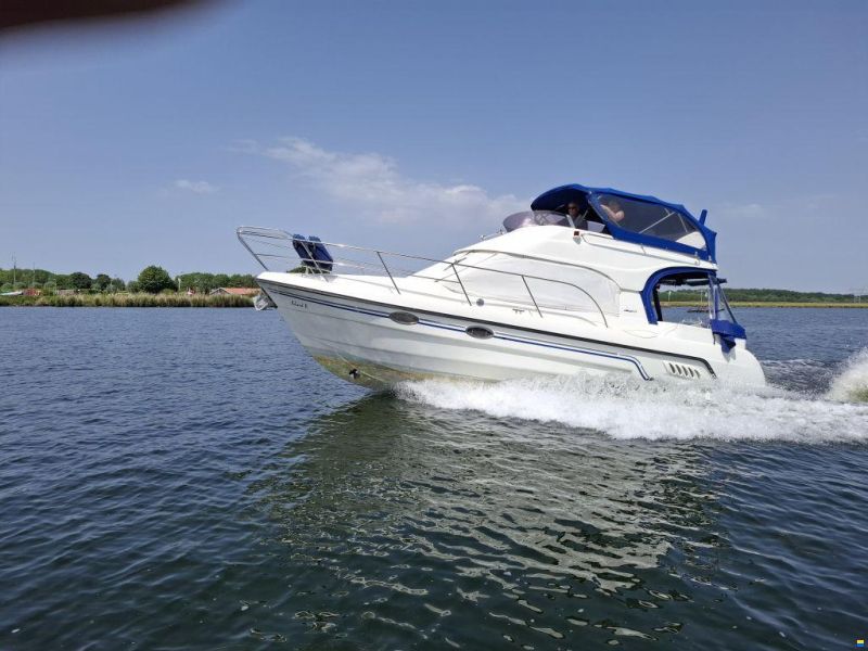 Sportcruiser Galeon Flybridge 280