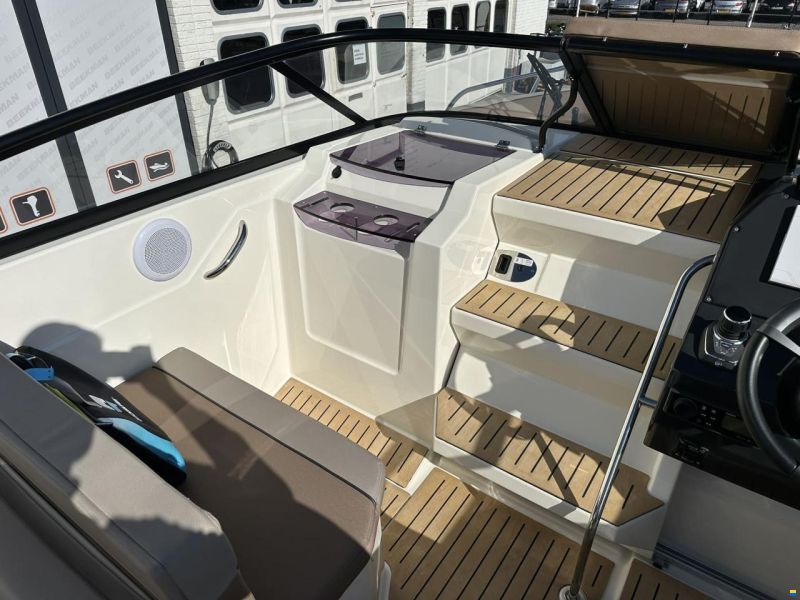 Quicksilver 805 Cruiser