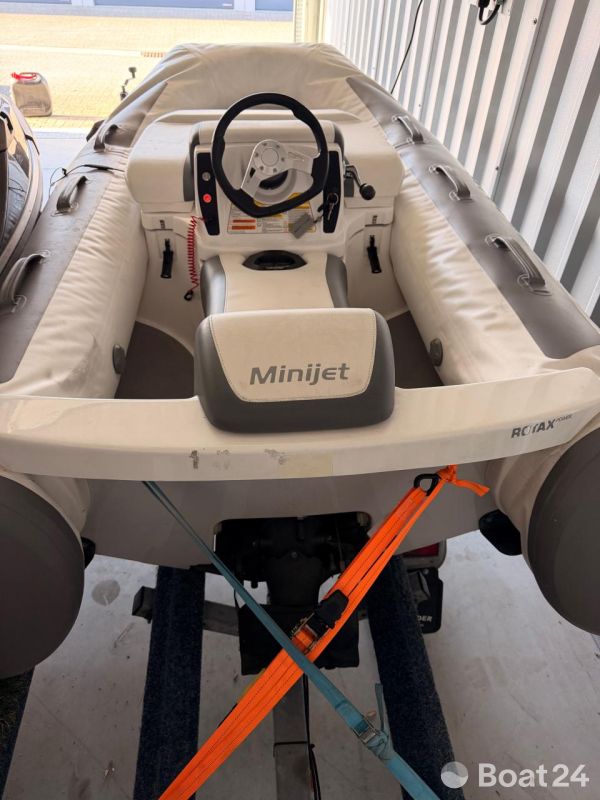 Williams MiniJet 280