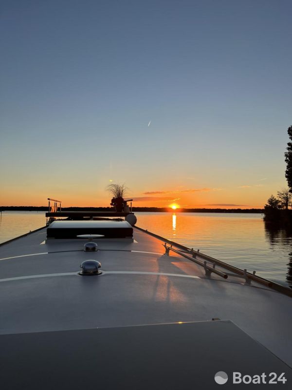 Avantgarde London 20