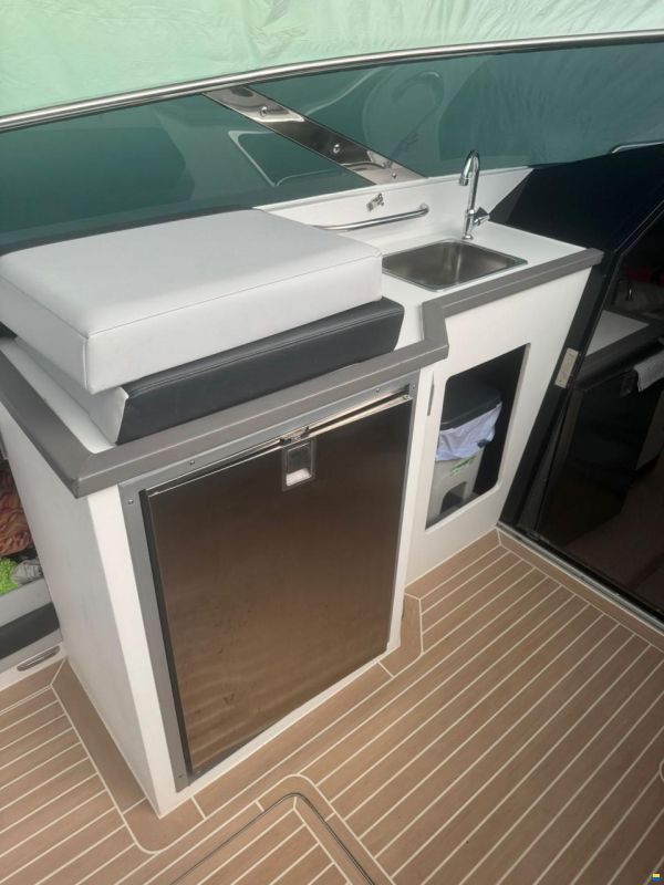 Sunseeker Tomahawk 37