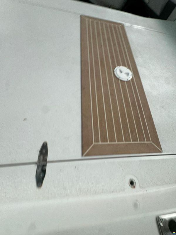 Sunseeker Tomahawk 37