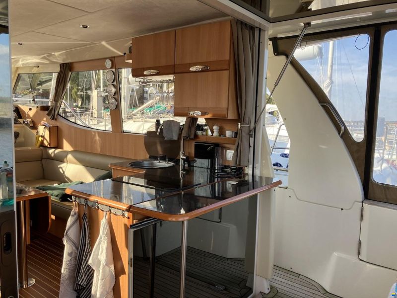 Seaway Greenline 33 Hybrid