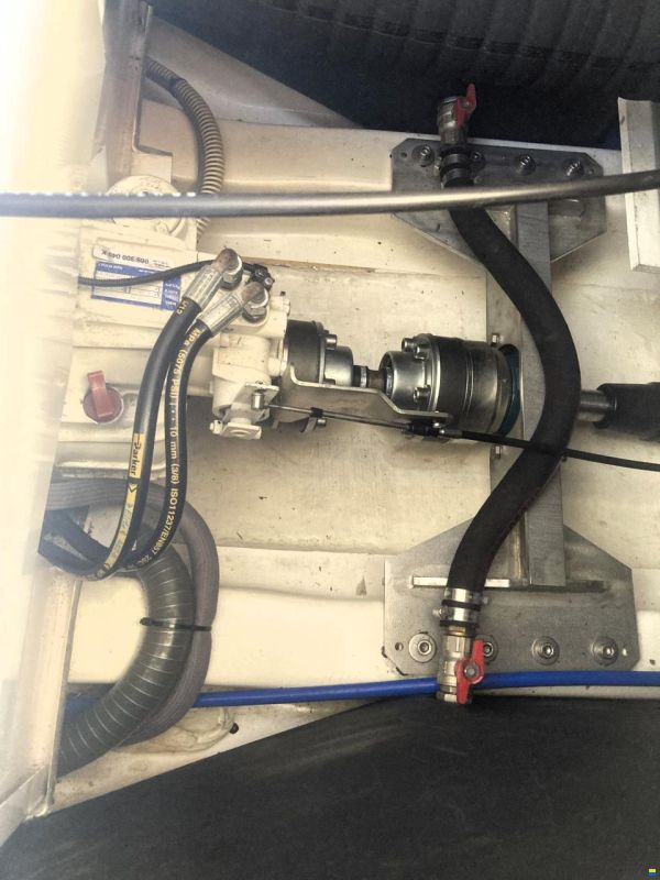 Seaway Greenline 33 Hybrid