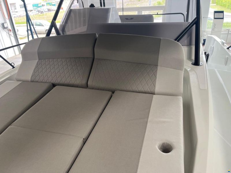 Beneteau Flyer 9 Sundeck