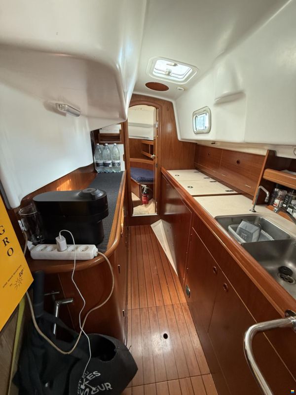 Beneteau Oceanis 36CC
