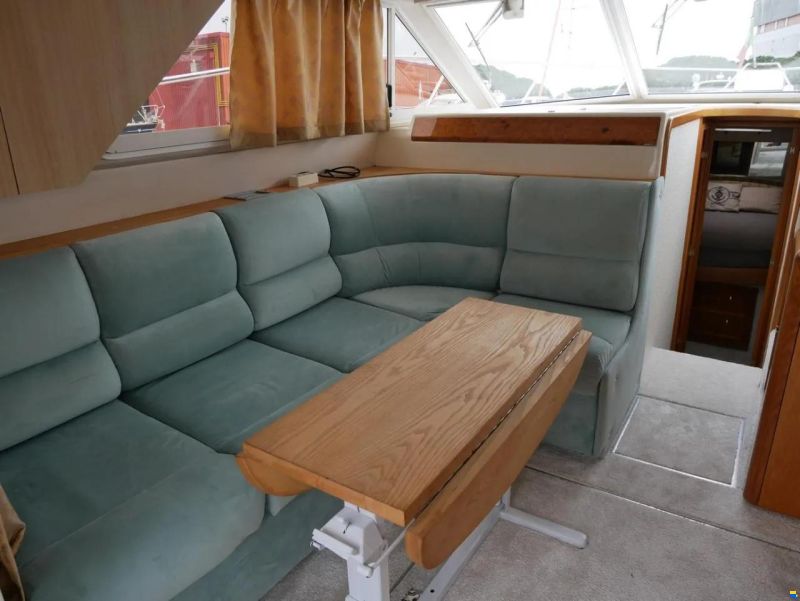 Fairline 33 Brava