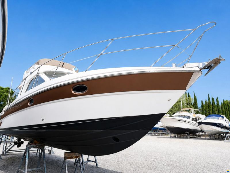 Fairline 33 Brava