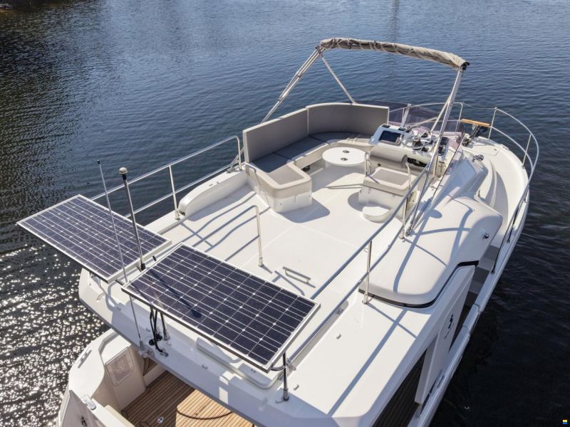 Beneteau Swift Trawler 30