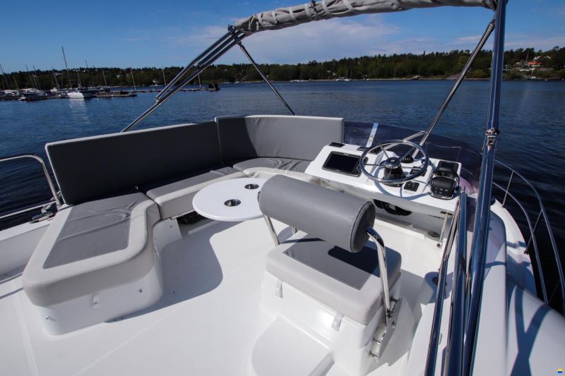 Beneteau Swift Trawler 30