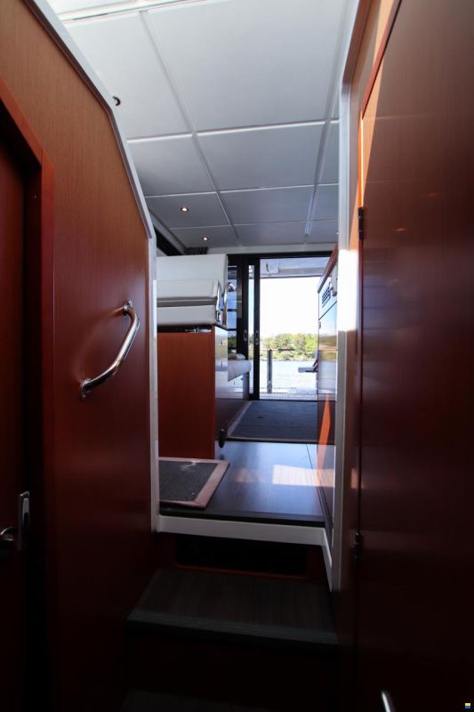 Beneteau Swift Trawler 30